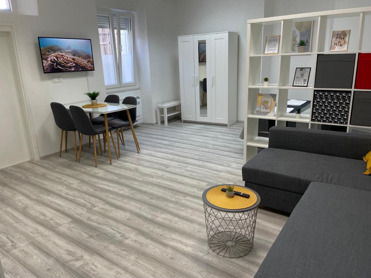 Apartment Studio Beauty In Centar Пула Екстер'єр фото