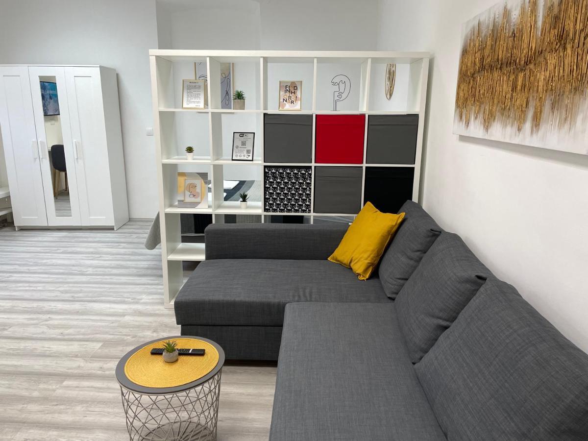 Apartment Studio Beauty In Centar Пула Екстер'єр фото