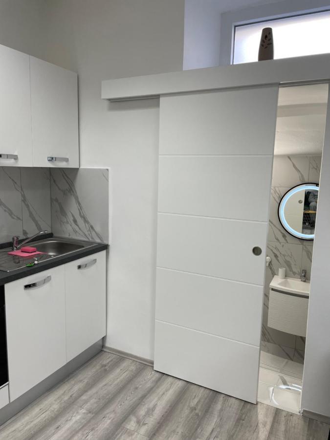 Apartment Studio Beauty In Centar Пула Екстер'єр фото